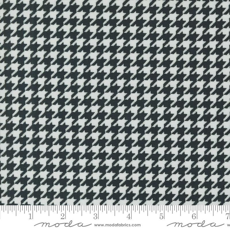 Houndstooth - Ebony/Procelain 7448-11