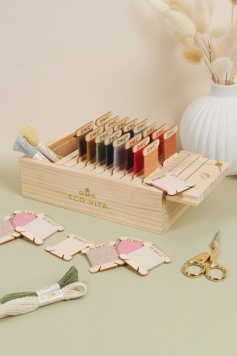 Eco Vita Wooden Thread Box with 24 Bobbins – BowerBirdNZ