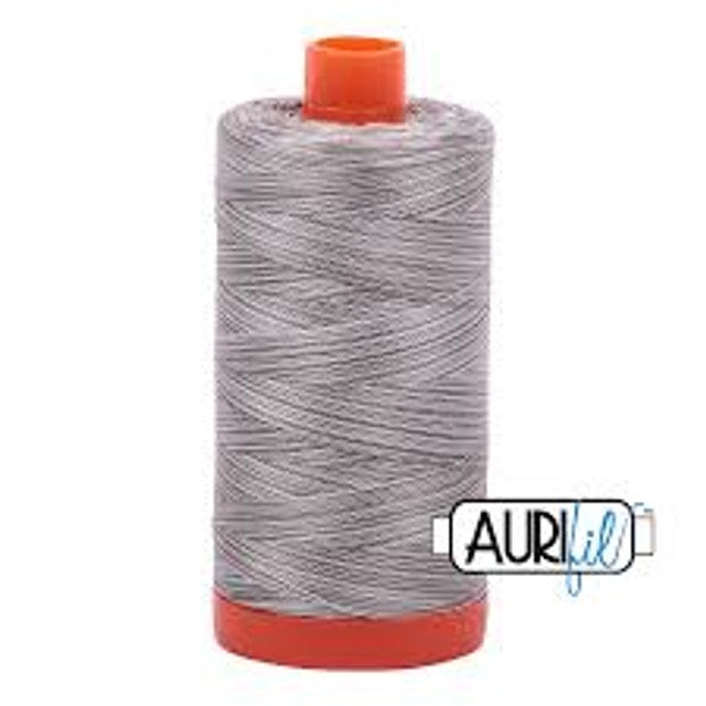 Aurifil 50 Wt 100% Cotton 1300m - 4670 Silver Fox