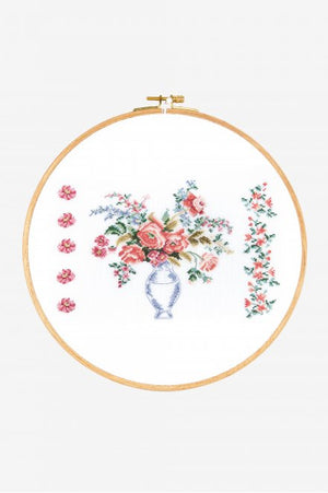 DMC Cross Stitch Book - Floral Designs