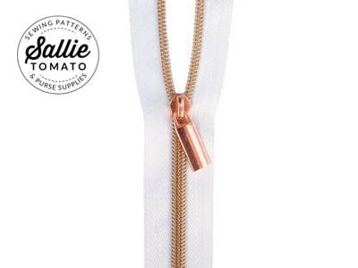 
            
                Load image into Gallery viewer, Sallie Tomato Zipper - 3 Yds with 9 Pulls - White Tape/Rose Gold
            
        