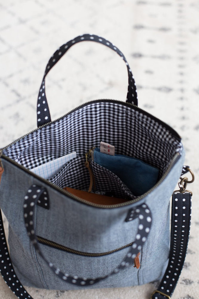 
            
                Load image into Gallery viewer, Redwood Tote Pattern
            
        